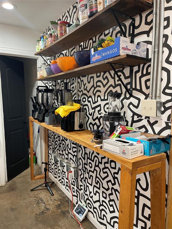 Tholl F J - Commercial Sale