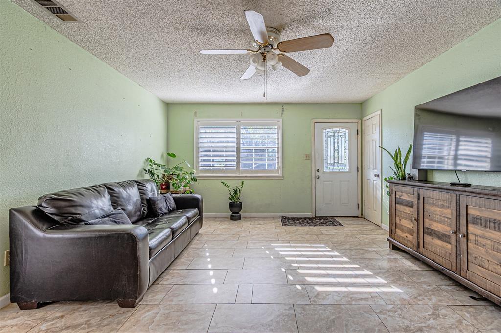 Rockwall Lake Estate #1 - Residential