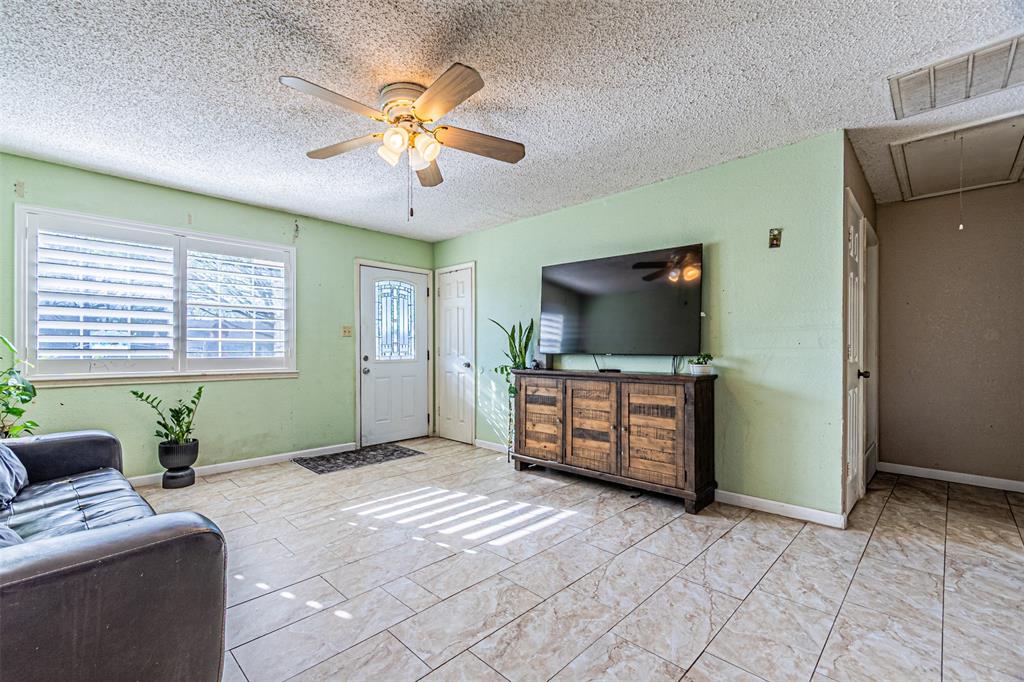 Rockwall Lake Estate #1 - Residential