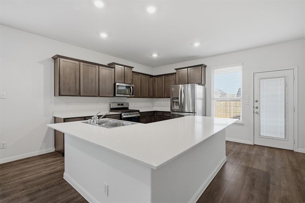 RESERVE PHASE 1-3 - Residential