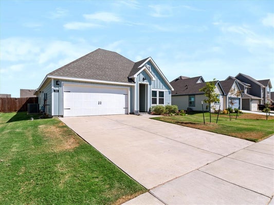 740 AMELIA CT, PILOT POINT, TX 76258 - Image ac205edbfc9e2149ee4b1b6d4445c8e6/3734459752