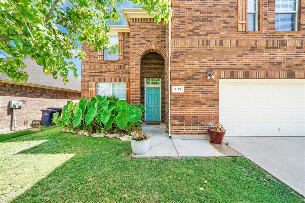 5121 Breeze Hollow Court