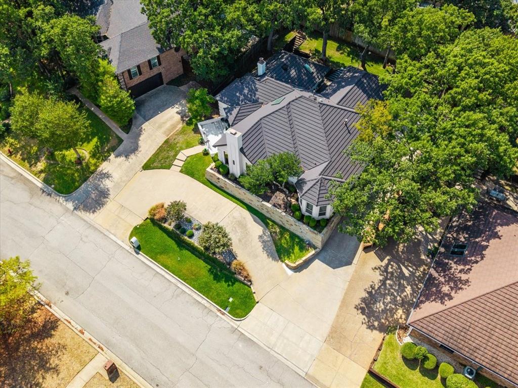 3908 Woodstock Drive