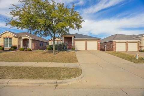 2720 Furlong Drive Grand Prairie TX 75051