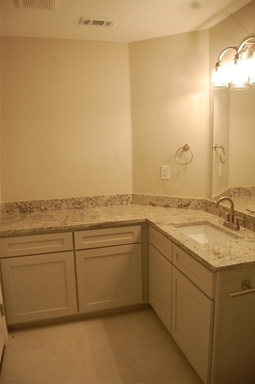 Parkway Quarter Condos - Residential Lease