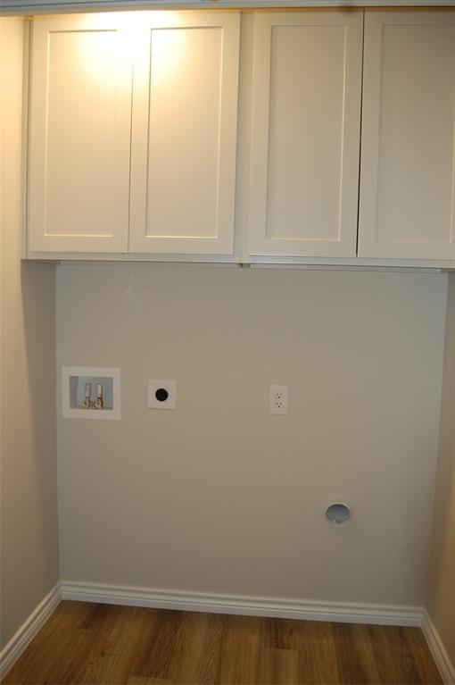 Parkway Quarter Condos - Residential Lease