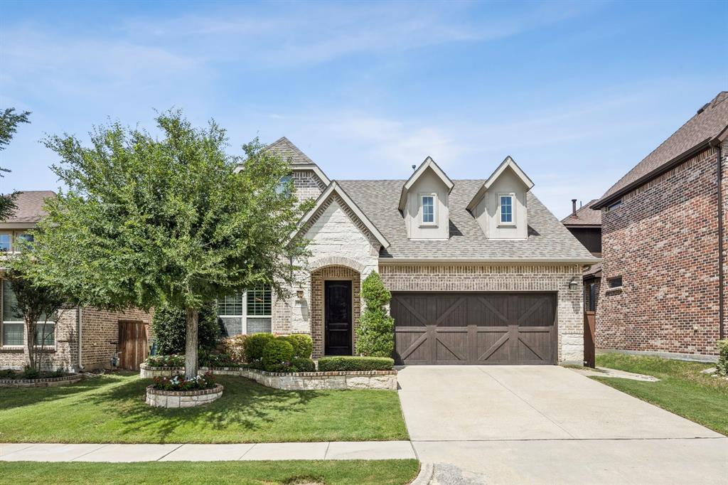 2353 Stallion Street