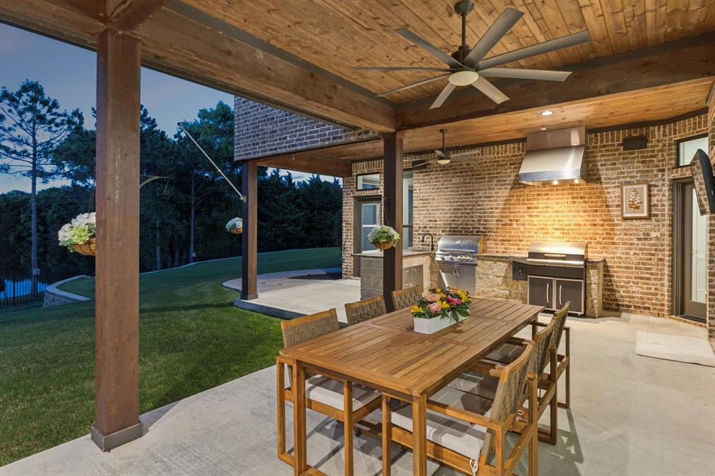 517 Pine Island Circle