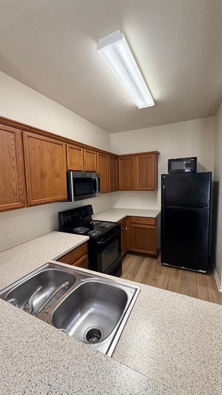 Stoneleigh Place Add - Residential