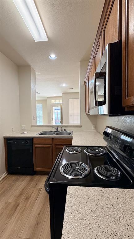 Stoneleigh Place Add - Residential