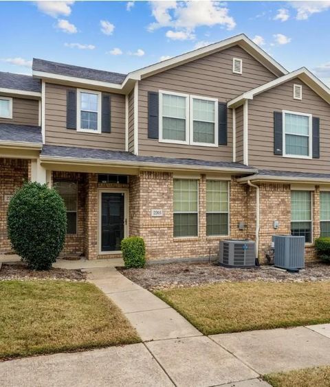2205 Stoneleigh Place McKinney TX 75071