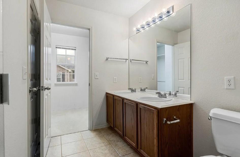 Stoneleigh Place Add - Residential