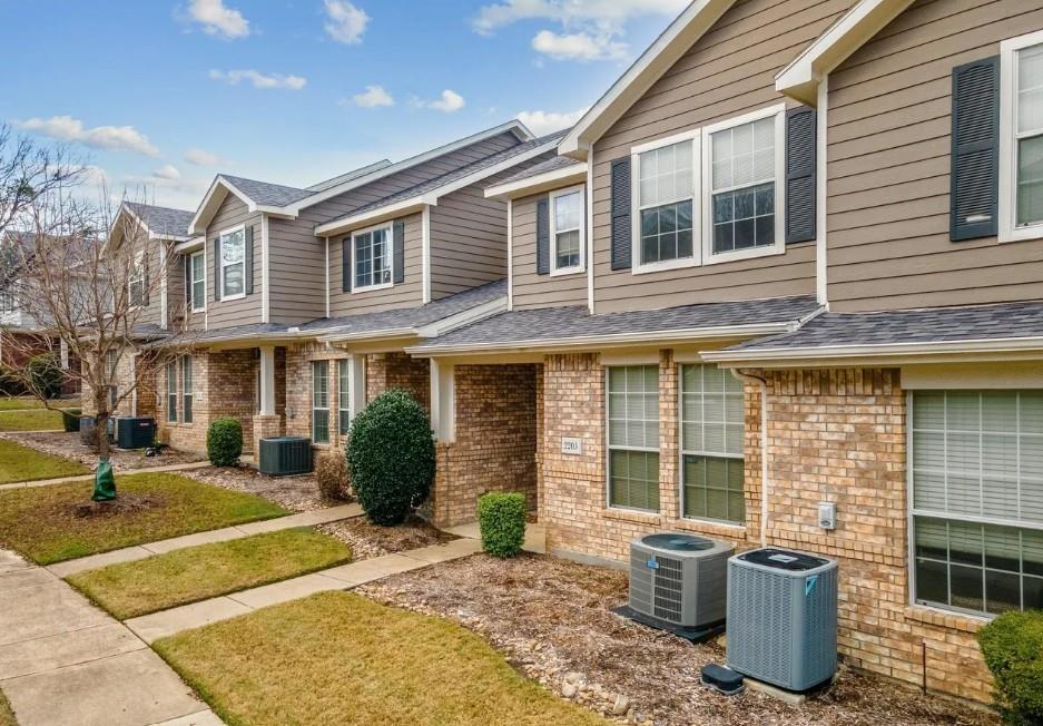 Stoneleigh Place Add - Residential