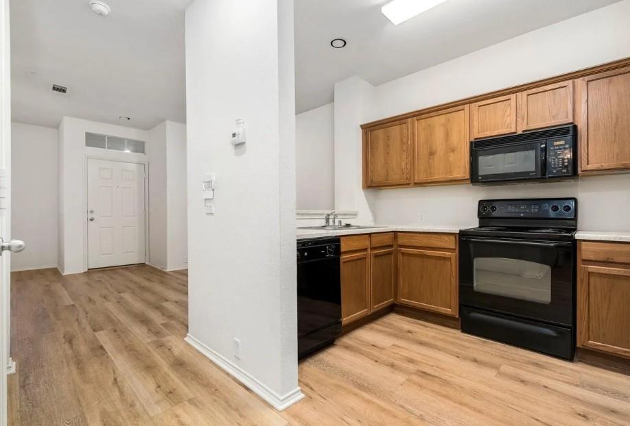 Stoneleigh Place Add - Residential