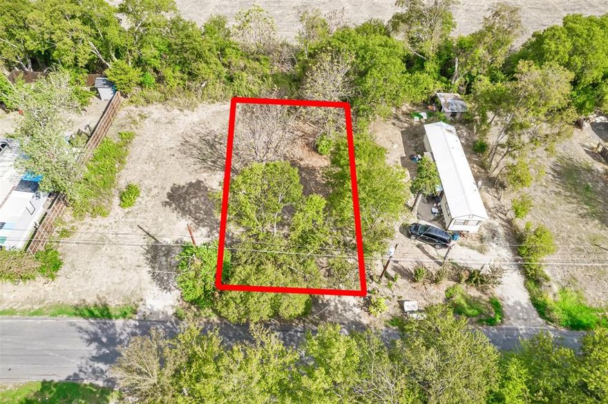 Amazing opportunity to design and build your own dream house! The land features a generous 60' wide by 120' deep, enough to build a spacious house. The Land is in an established neighborhood, in renowned Rockwall, minutes away from the lake and a plethora of shops and restaurants. Minutes away from The Harbor outdoor mall's shopping and dining with views of the lake. Don't miss out!