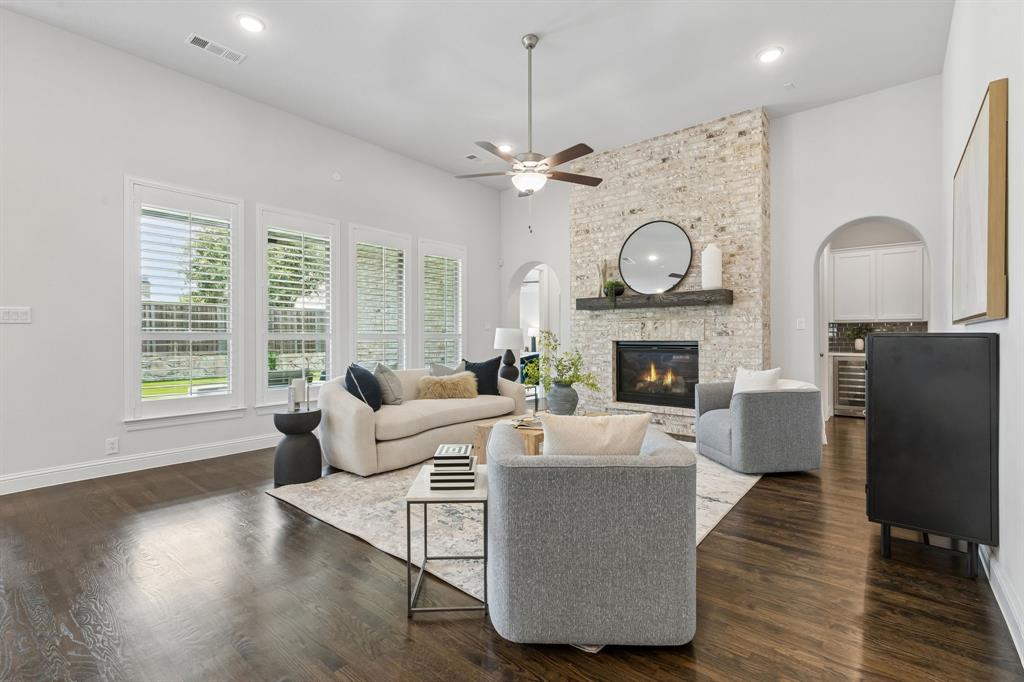 4043 Fairbanks Drive