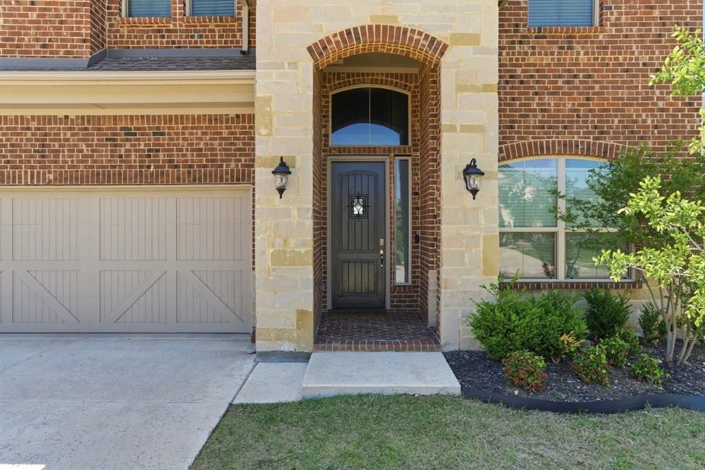 Photo of 2033 St Andrews Way, Argyle, TX 76226 (MLS # 21236980)