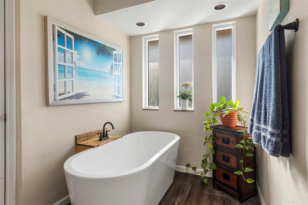 Travis Estates - Residential