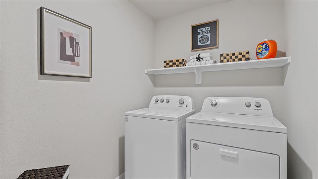 Townes Landing - D.R. Horton - Residential