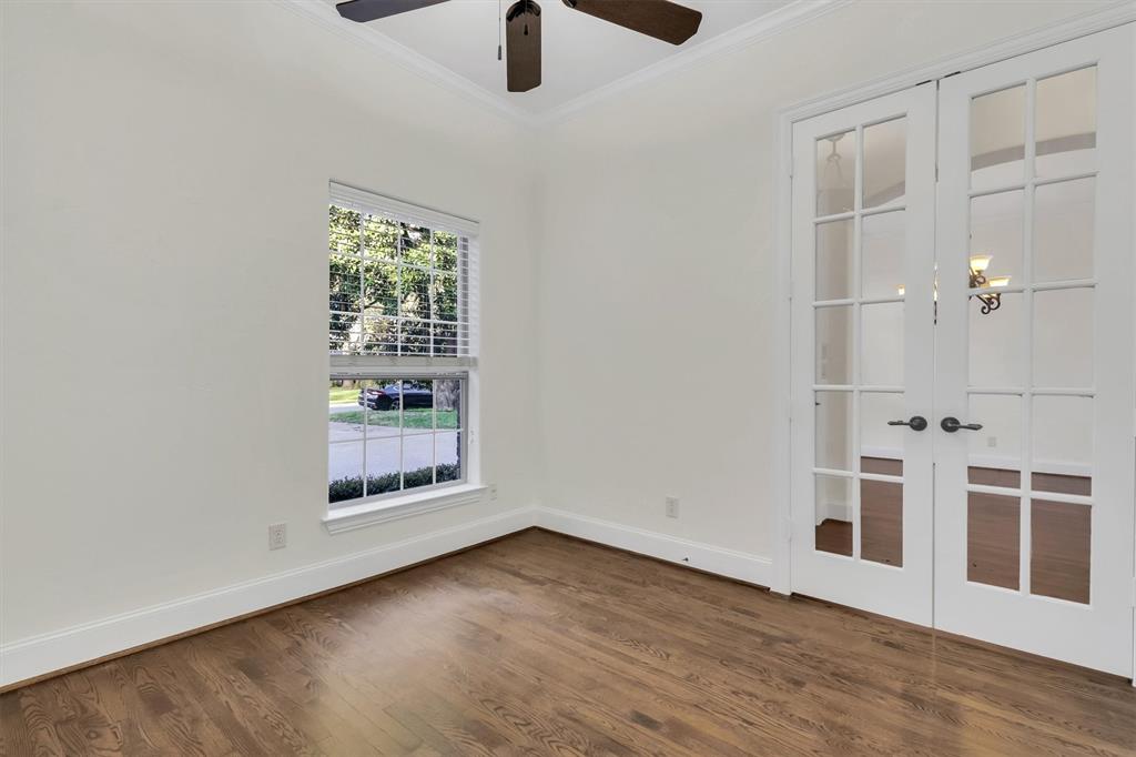 Oak Lawn Heights - Residential