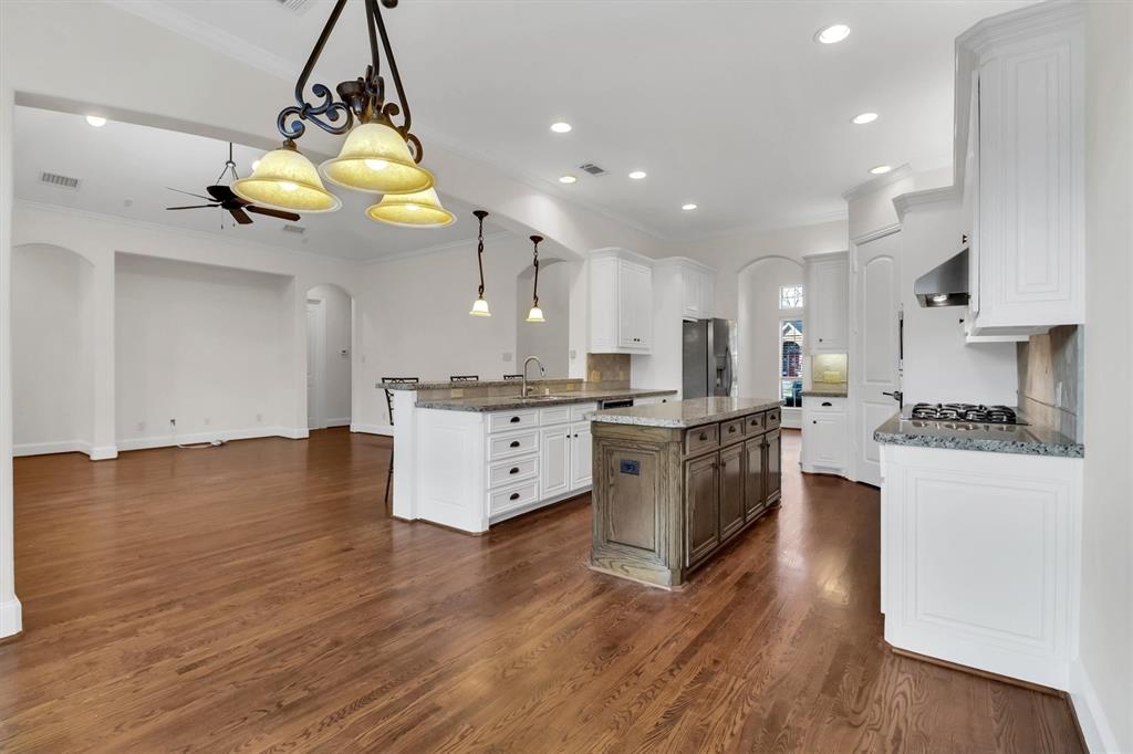 Oak Lawn Heights - Residential