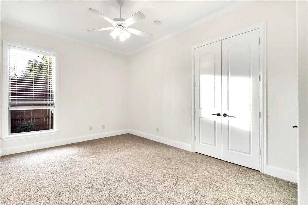 Oak Lawn Heights - Residential