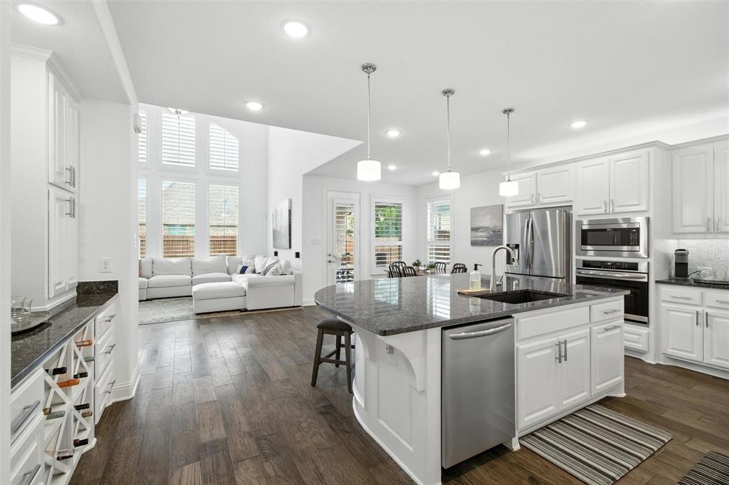 Tavolo Park - Residential