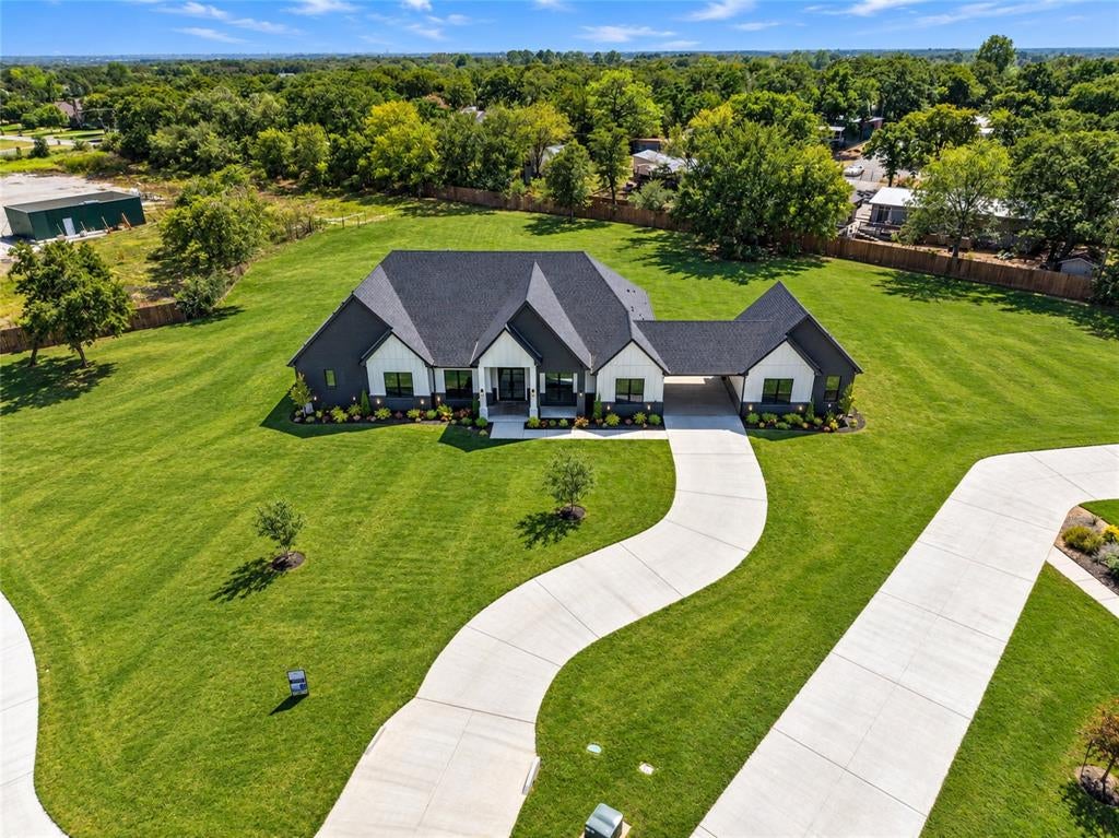 5833 Grey Wolf Court