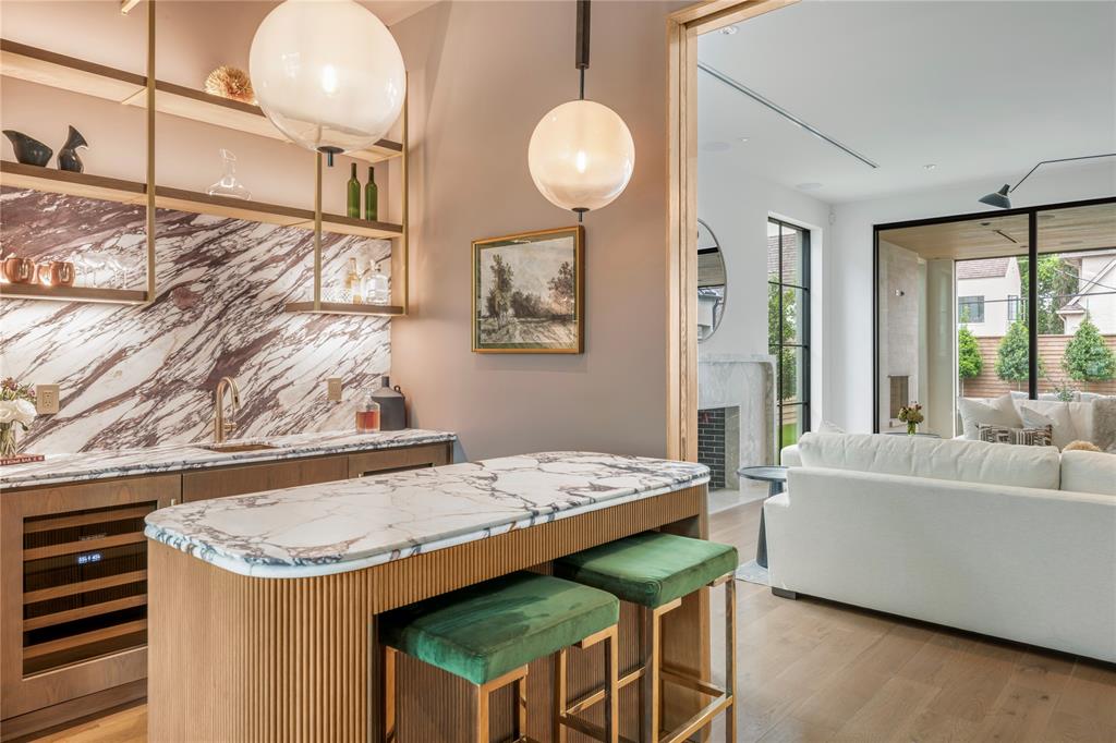 3517 Villanova Street