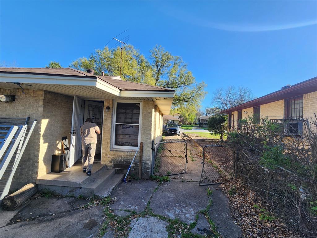 Cedar Crest Village 05 - Residential