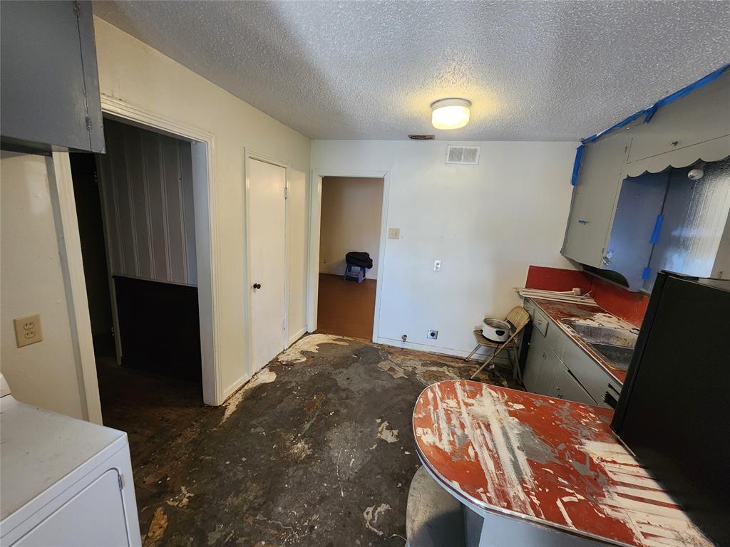 Cedar Crest Village 05 - Residential