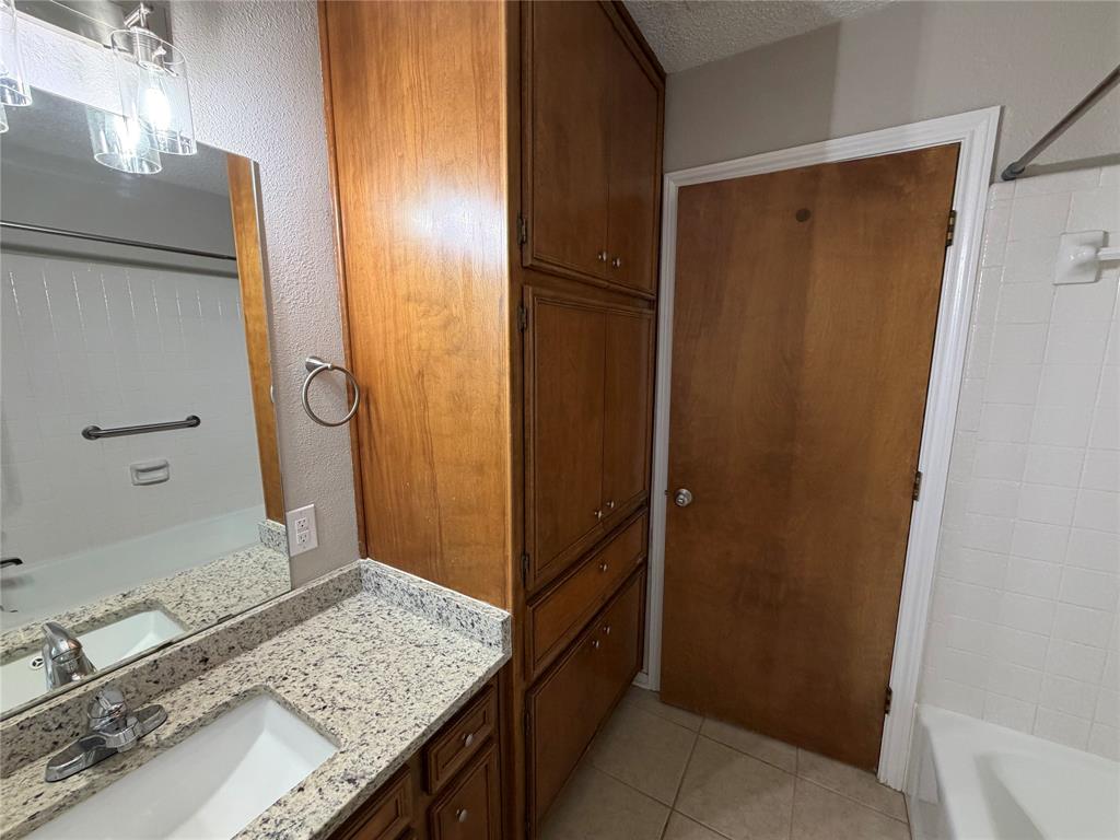 College Park - Residential Lease