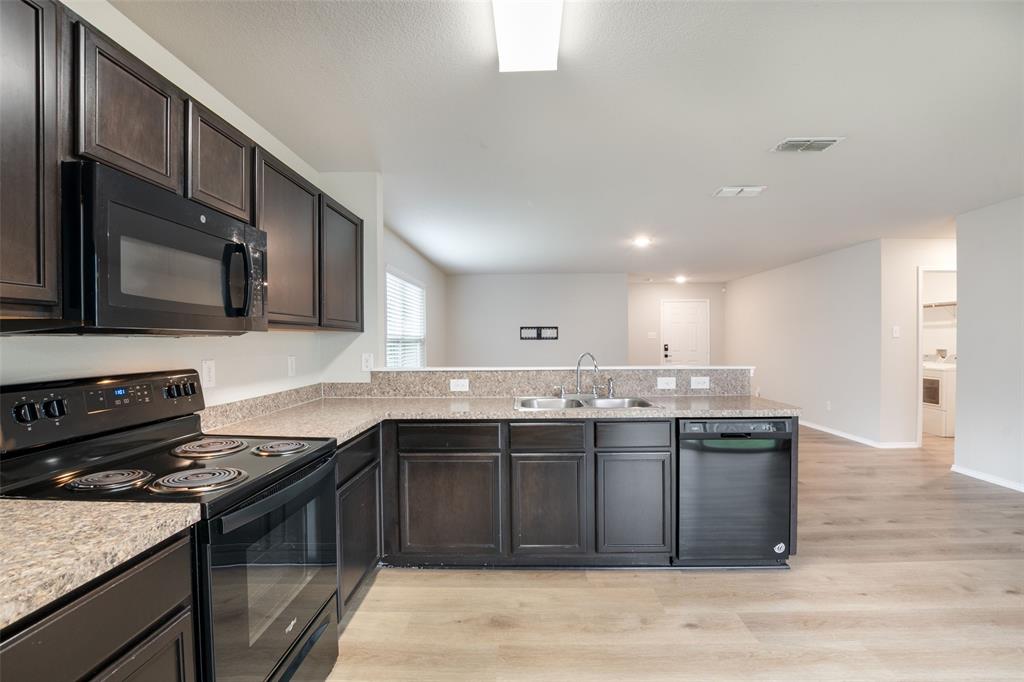 Wheeler & Reuss Eagle Ford - Residential