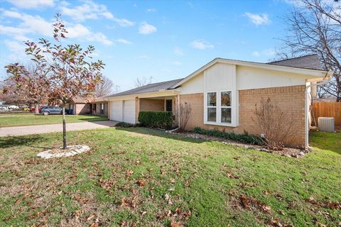 A home in Burleson