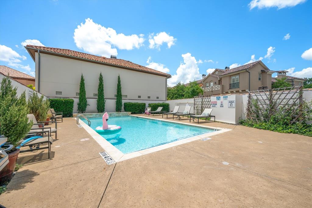 76 Casa Lane