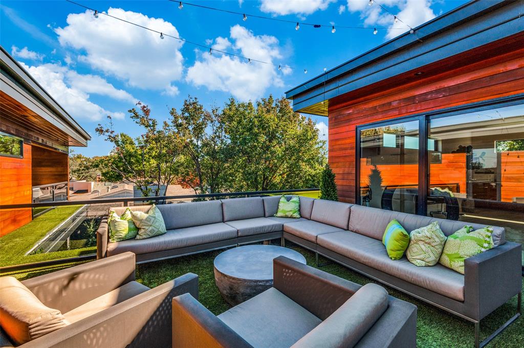 Chamberlain Arlington Heights 1st - Residential