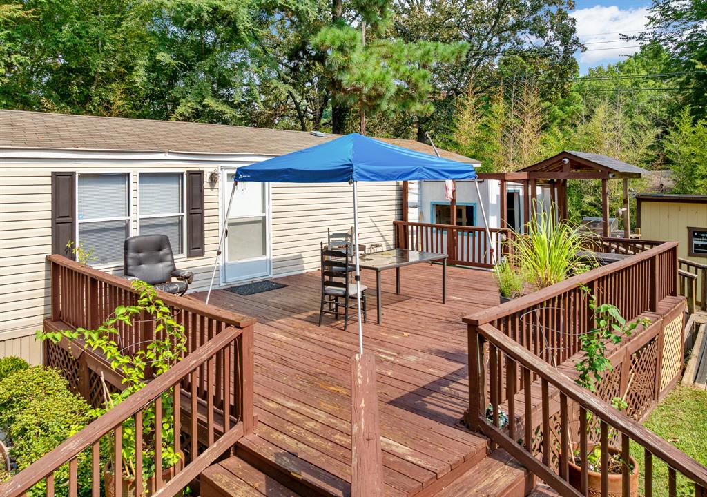 Pine Trail Shores - Residential