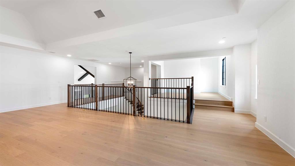 Enchanted Creek - Residential