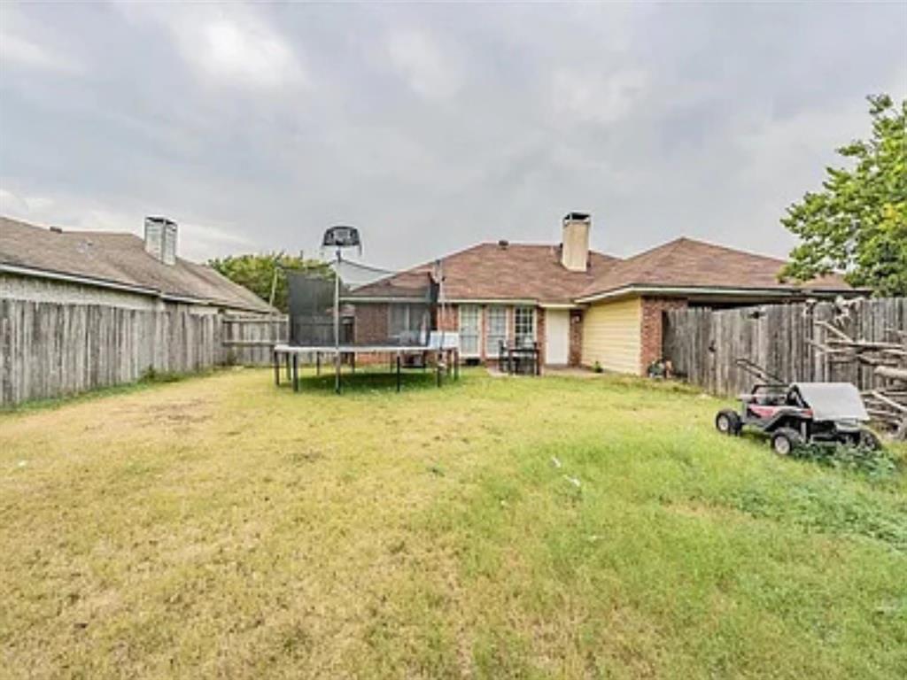 4520 Wedgecrest Drive