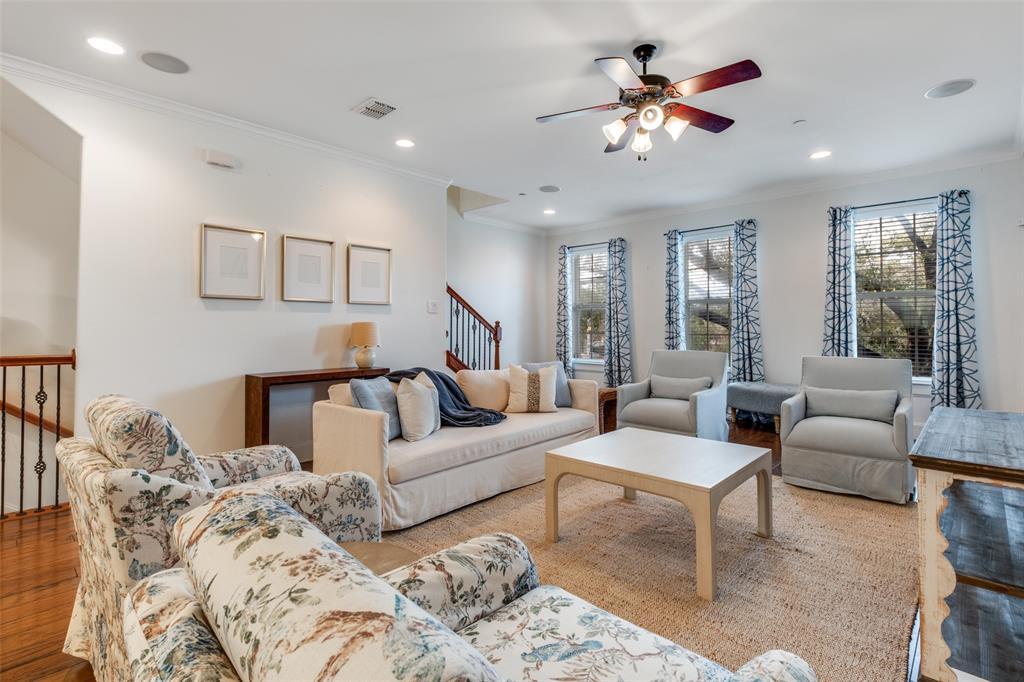 Stratford At Lakewood Condos Amd - Residential