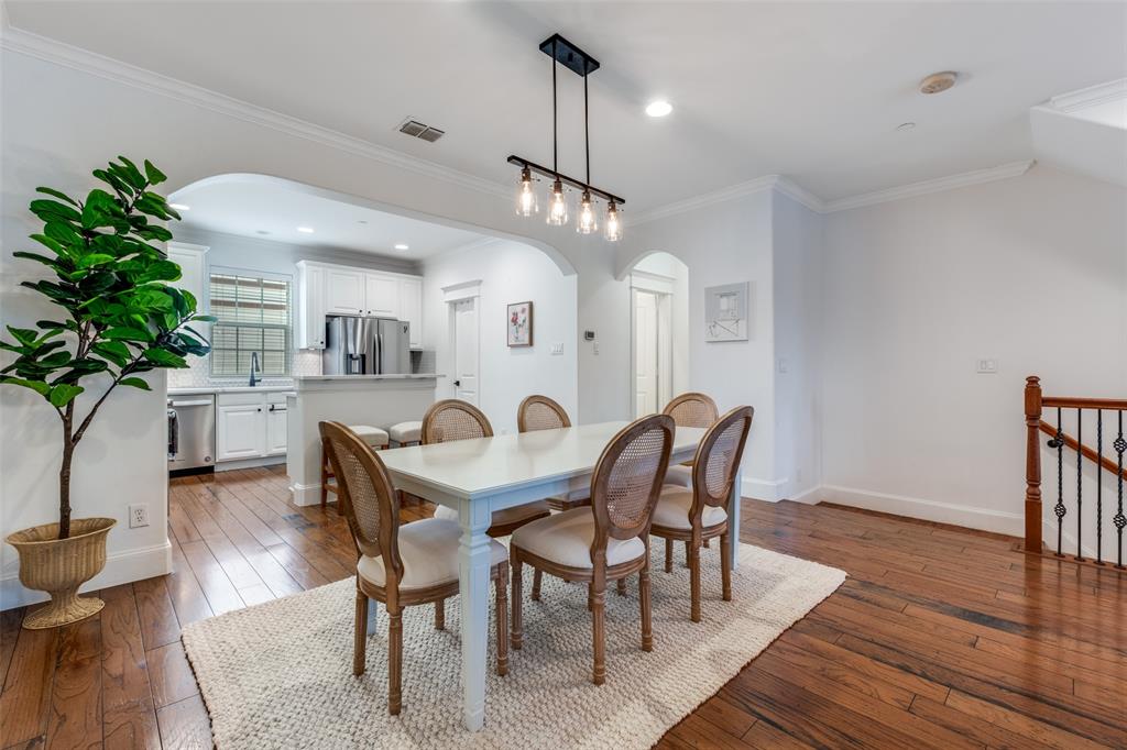 Stratford At Lakewood Condos Amd - Residential