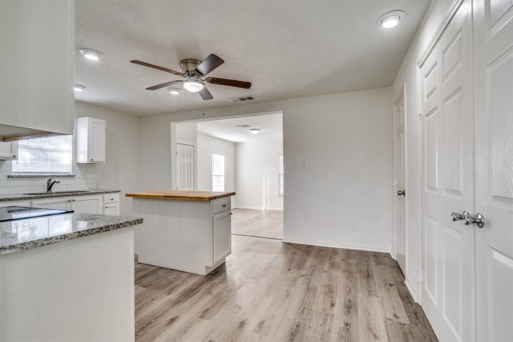 Dallas Land & Loan 02 - Residential