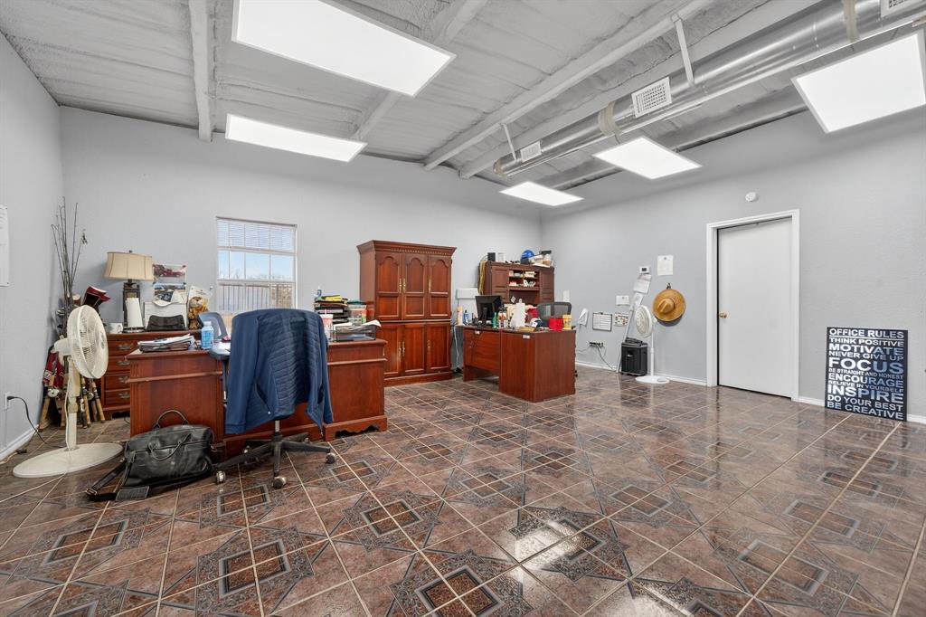 Lockhart Add - Commercial Sale