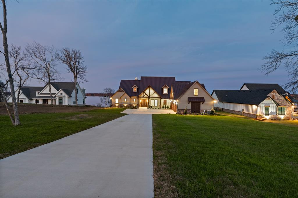 Diamond Point - Residential