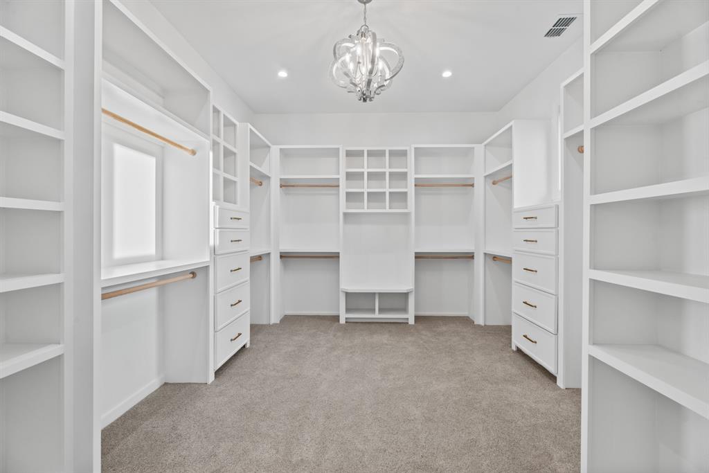 Diamond Point - Residential