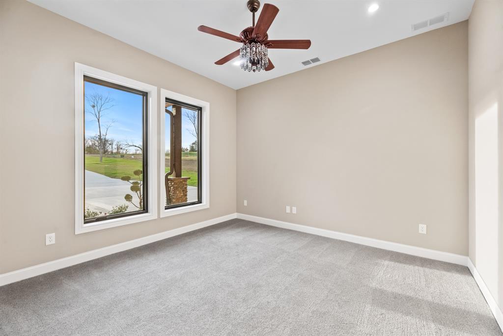 Diamond Point - Residential