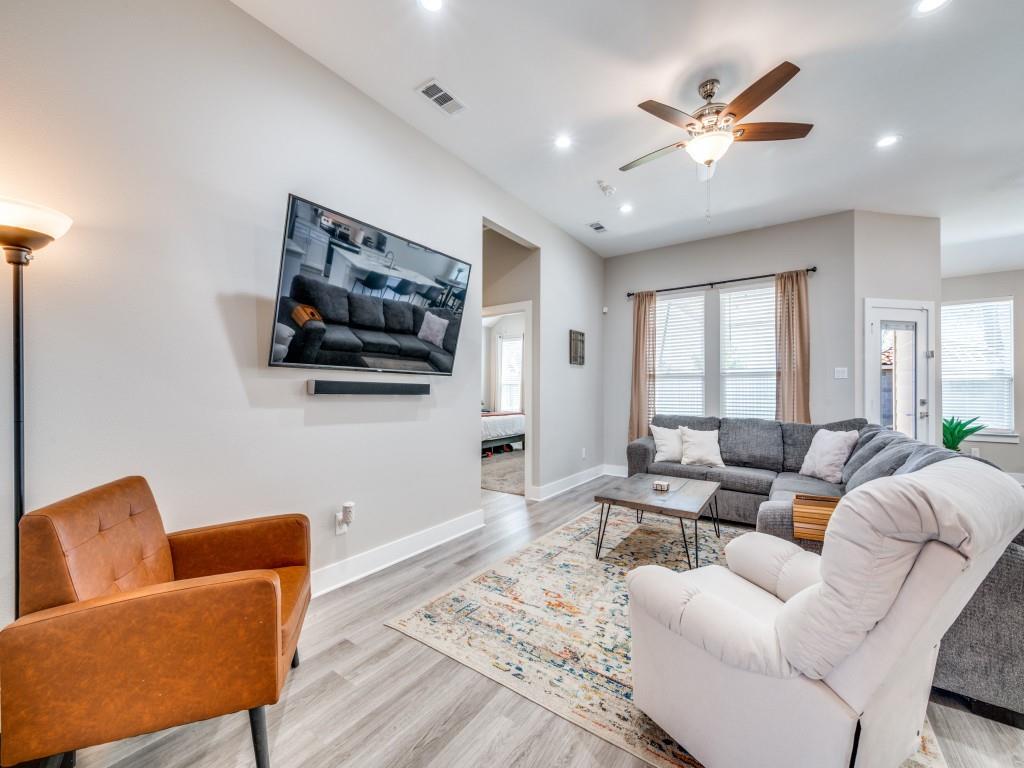 Joe A 02 Irvin - Residential