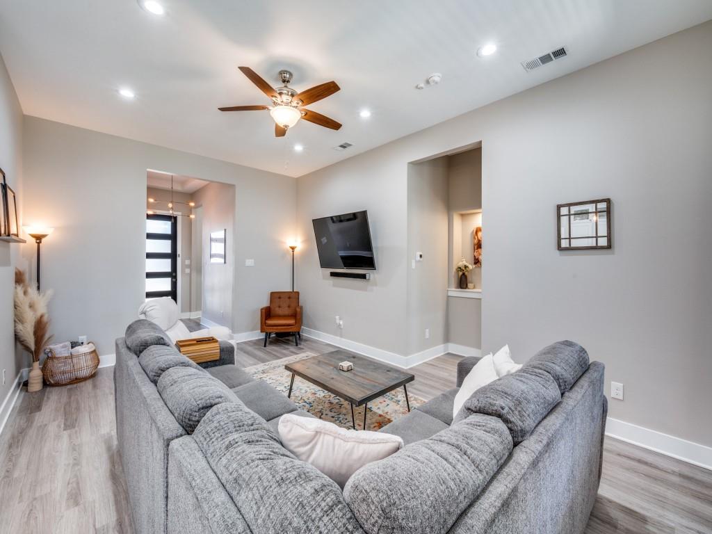 Joe A 02 Irvin - Residential