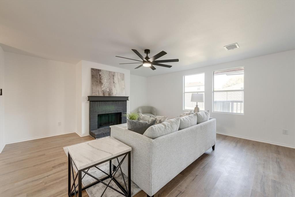 Burleson Meadows - Residential