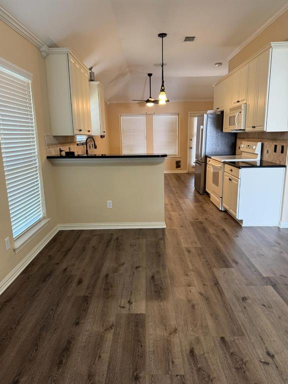 1010 Dawn Court